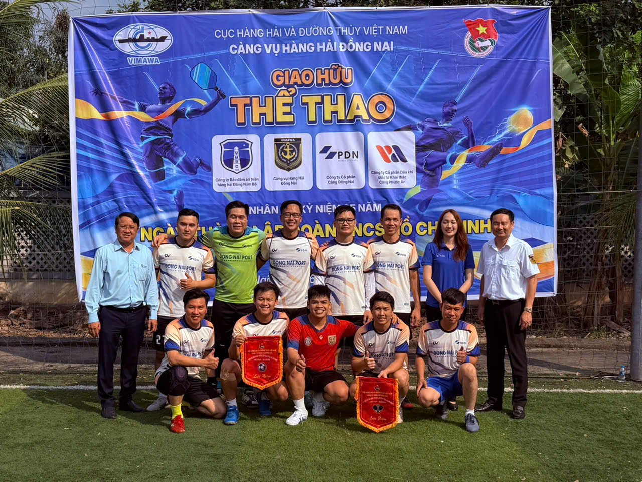 [GHTT] BÓNG ĐÁ 2.jpg